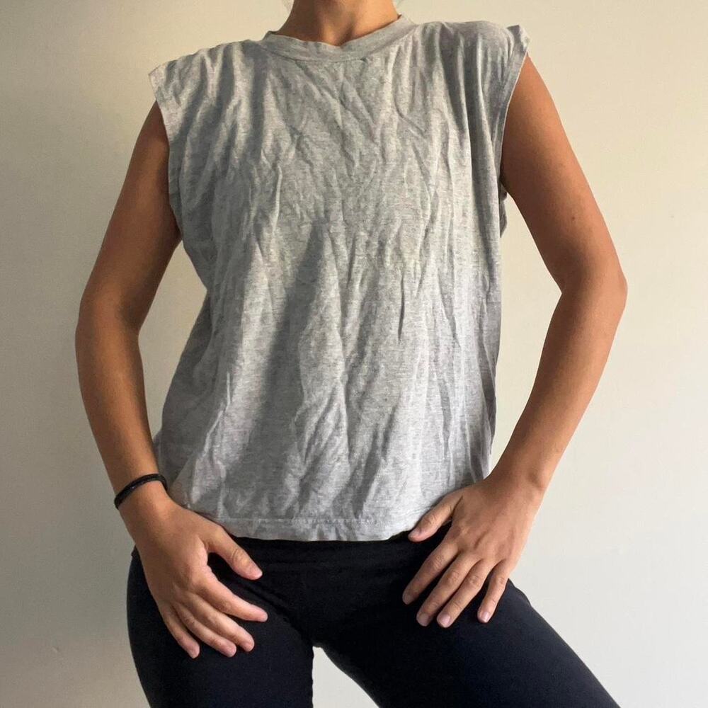Grey sleeveless t shirt vtg 90s